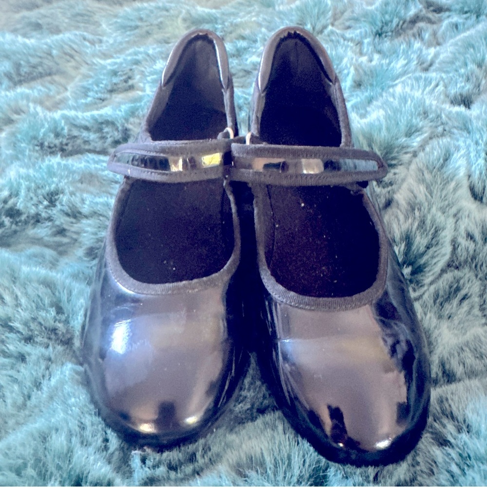 ABT American Ballet Theatre Size 2.5A Tap Shoes Hook & Loop Closure